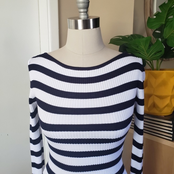 Nautical Stripe Sweater Size Large NEW! - Picture 8 of 11
